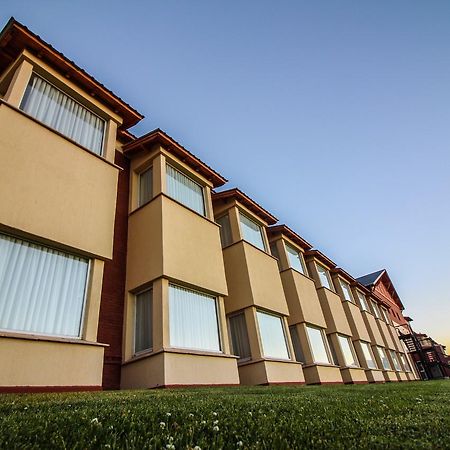 Antu Malal Hotel Plaza Huincul Zewnętrze zdjęcie
