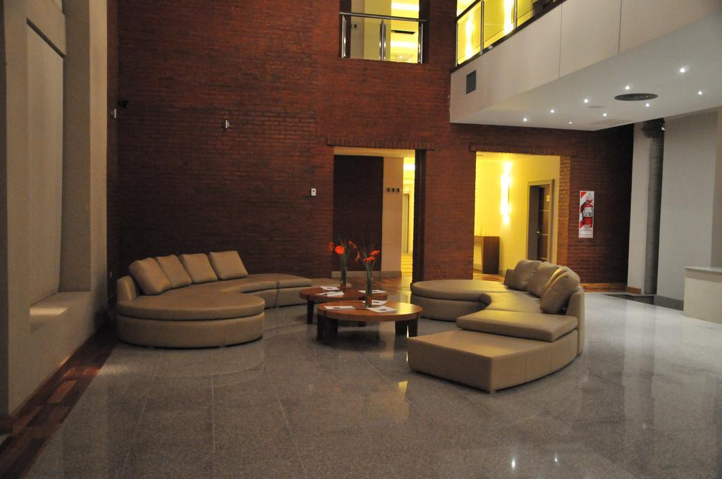 Antu Malal Hotel Plaza Huincul Zewnętrze zdjęcie